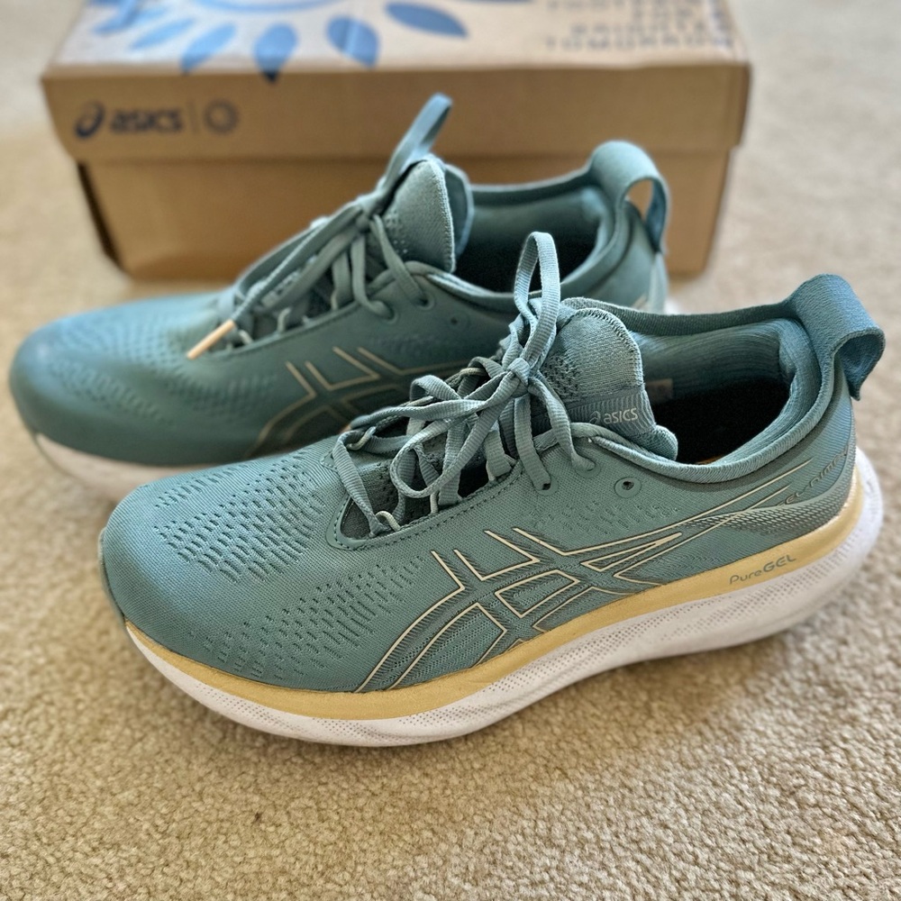 Asics Gel-Nimbus 25 (Used), Women’s 8.5